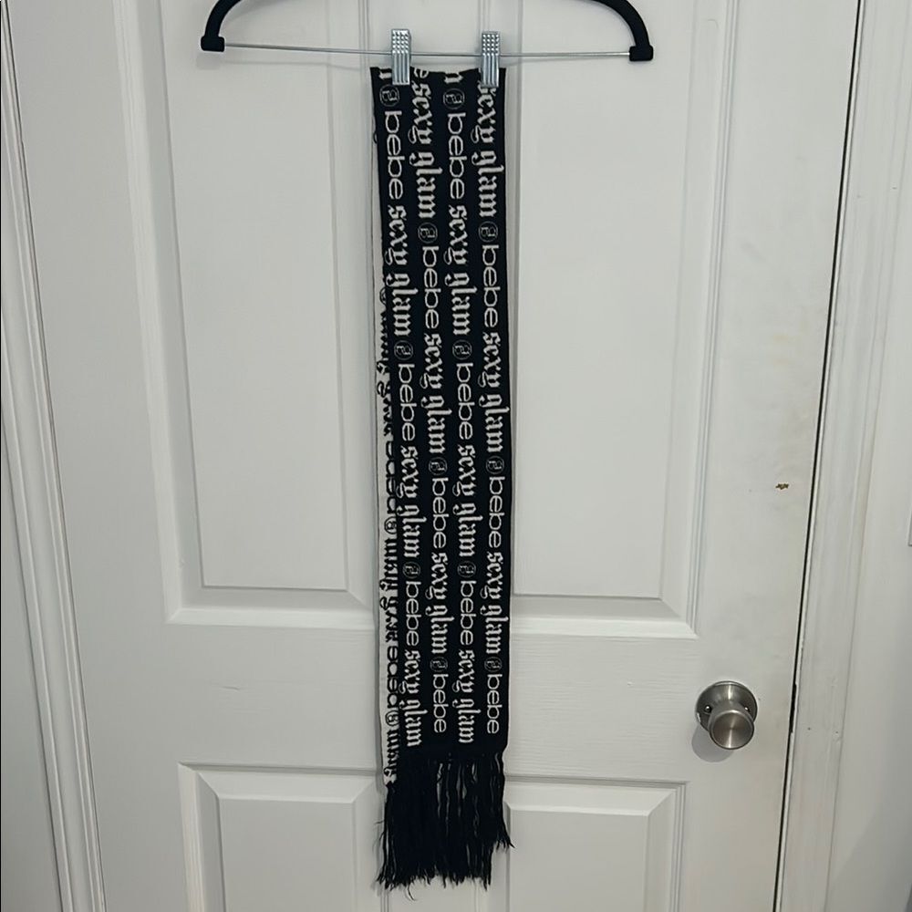 Bebe Black Skinny Long Winter Scarf Y2K White Script‎ Logo, Vintage 2000s